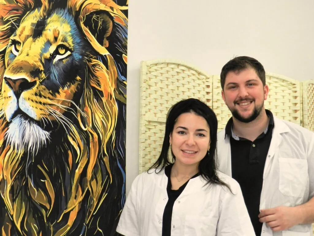 Dina et Yonathan Osteo Deux ostéopathe Dina et Yonathan Coronel